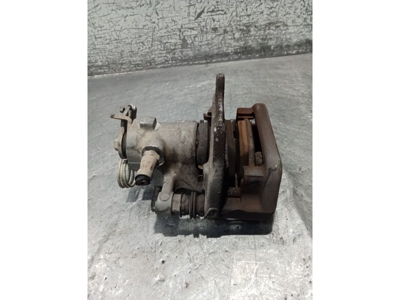 Recambio de pinza freno trasera izquierda para alfa romeo 147 (937_) 1.9 jtdm 8v (937.axd1a, 937.axu1a, 937.bxu1a) referencia OE