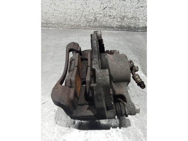 Recambio de pinza freno delantera derecha para nissan qashqai i (j10, nj10) 1.5 dci referencia OEM IAM   07