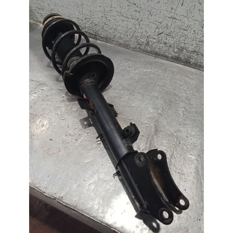 Recambio de amortiguador trasero derecho para alfa romeo 147 (937_) 1.9 jtdm 8v (937.axd1a, 937.axu1a, 937.bxu1a) referencia OEM