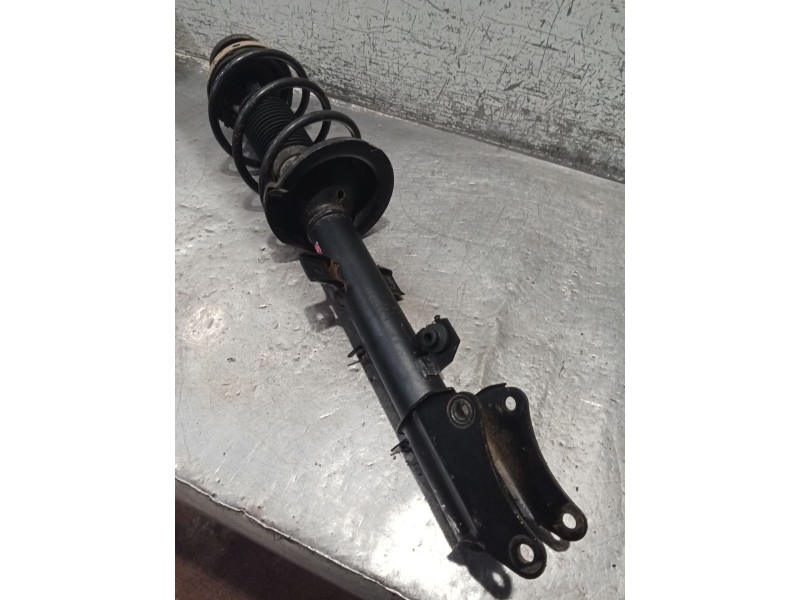 Recambio de amortiguador trasero derecho para alfa romeo 147 (937_) 1.9 jtdm 8v (937.axd1a, 937.axu1a, 937.bxu1a) referencia OEM