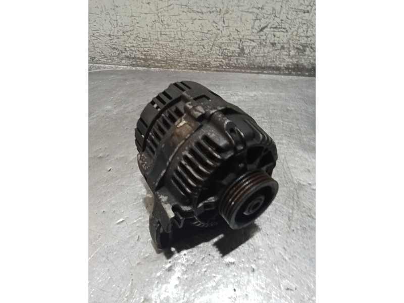 Recambio de alternador para renault clio ii (bb_, cb_) 1.2 (bb0a, bb0f, bb10, bb1k, bb28, bb2d, bb2h, cb0a,... referencia OEM IA