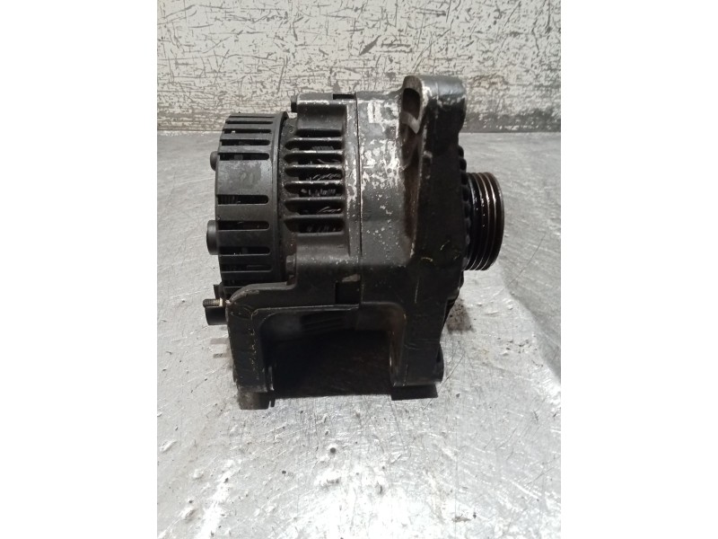 Recambio de alternador para renault clio ii (bb_, cb_) 1.2 (bb0a, bb0f, bb10, bb1k, bb28, bb2d, bb2h, cb0a,... referencia OEM IA
