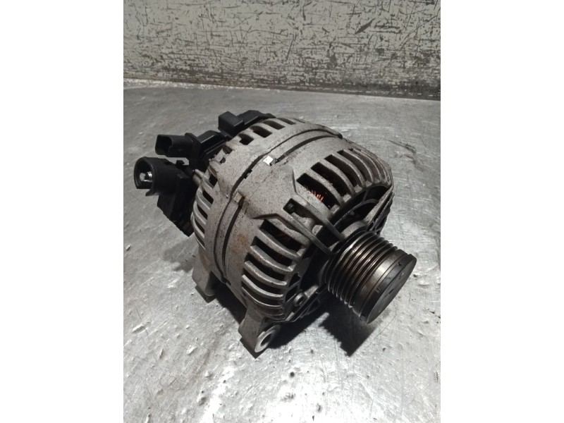 Recambio de alternador para peugeot 206 sw (2e/k) 2.0 hdi referencia OEM IAM CGB14128 150A 02