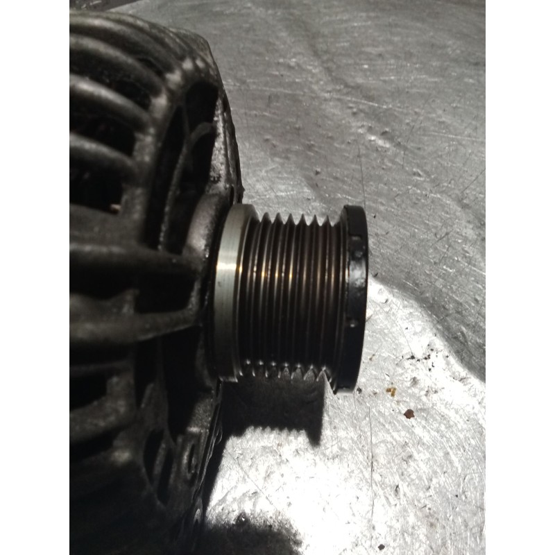 Recambio de alternador para renault laguna ii (bg0/1_) 1.9 dci (bg1a, bg1v) referencia OEM IAM   05