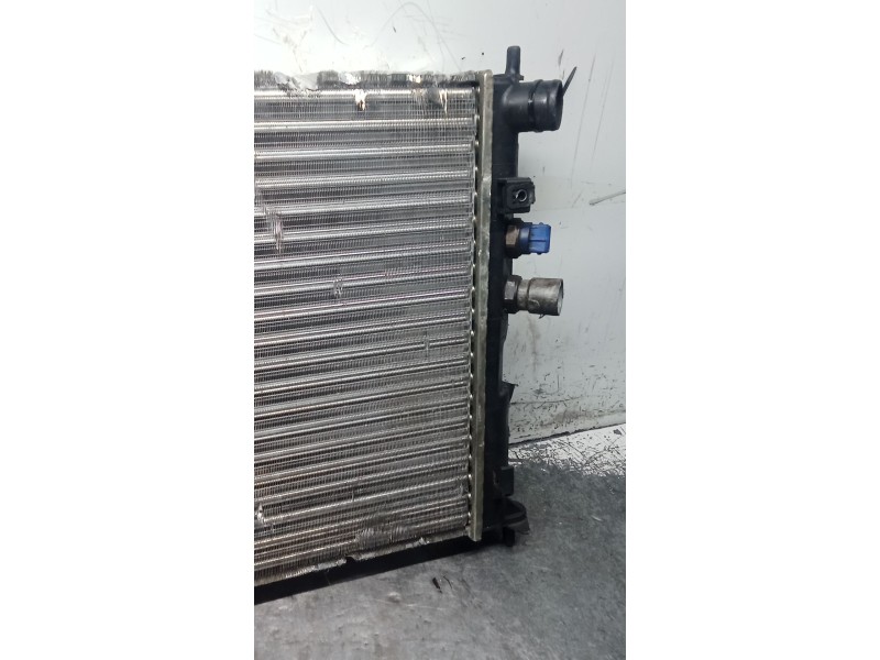 Recambio de radiador agua para opel vectra b berlina comfort referencia OEM IAM 630121  