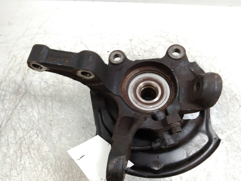 Recambio de mangueta delantera izquierda para nissan almera tino (v10m) 1.8 16v cat referencia OEM IAM   