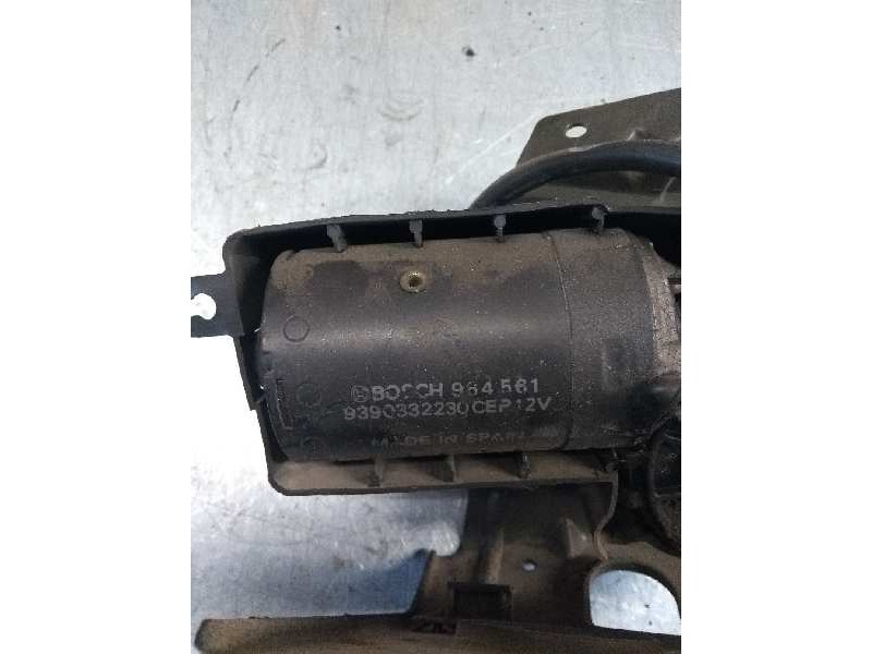 Recambio de motor limpia delantero para nissan vanette cargo (hc23) 2.3 diesel referencia OEM IAM 9390332230  