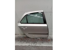 Recambio de puerta trasera derecha para renault laguna ii (bg0/1_) 1.9 dci (bg1a, bg1v) referencia OEM IAM   4P