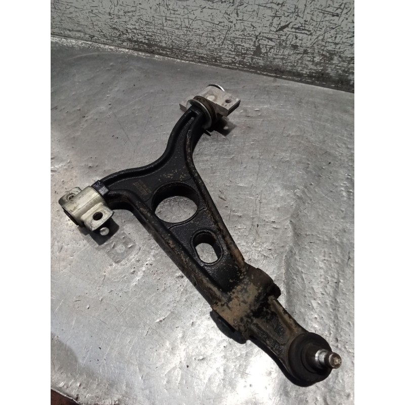 Recambio de brazo suspension inferior delantero derecho para alfa romeo 147 (937_) 1.9 jtdm 8v (937.axd1a, 937.axu1a, 937.bxu1a)