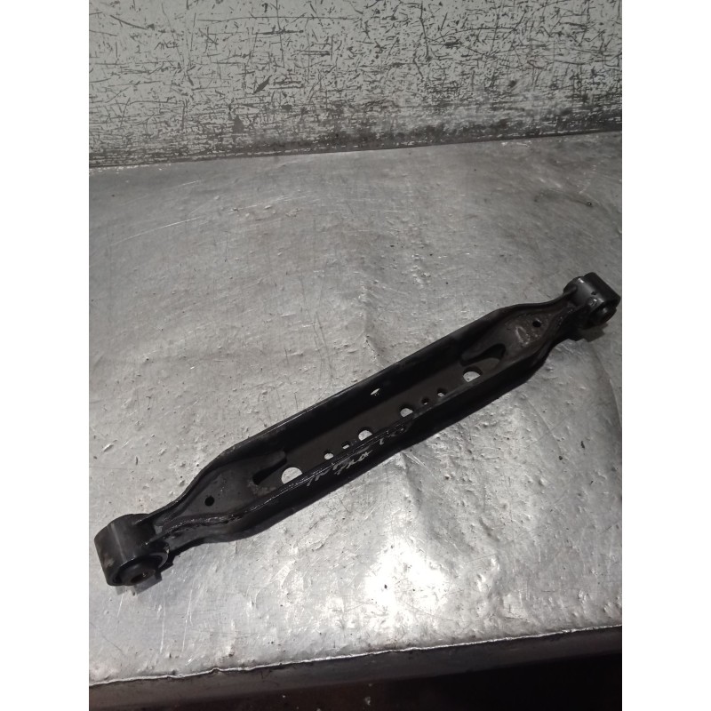 Recambio de brazo suspension inferior trasero izquierdo para alfa romeo 147 (937_) 1.9 jtdm 8v (937.axd1a, 937.axu1a, 937.bxu1a)