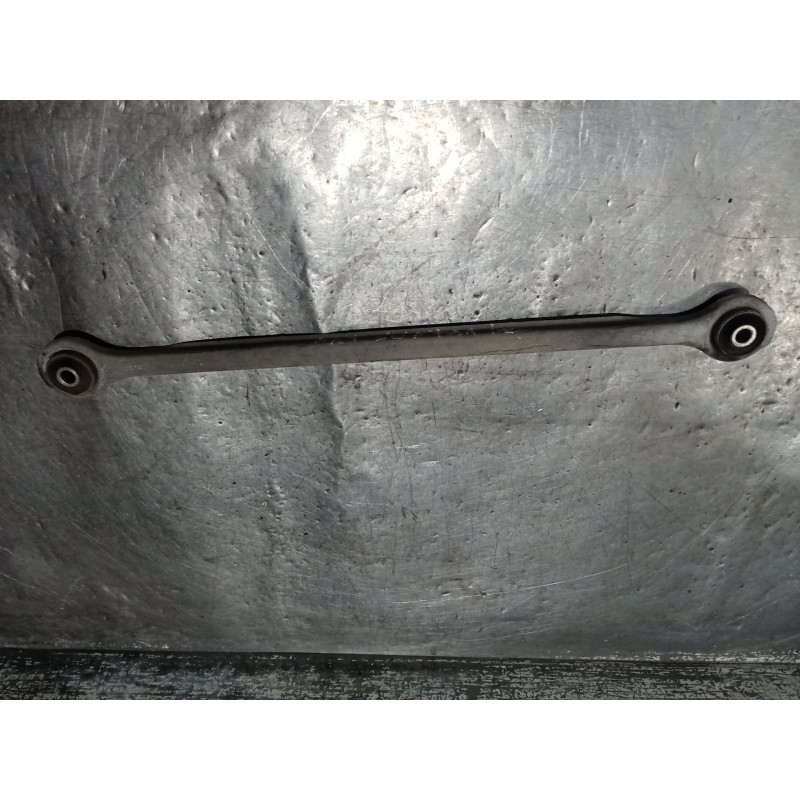 Recambio de brazo suspension superior trasero izquierdo para alfa romeo 147 (937_) 1.9 jtdm 8v (937.axd1a, 937.axu1a, 937.bxu1a)