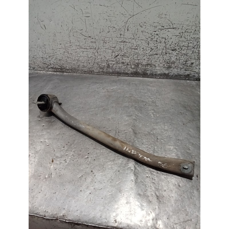 Recambio de brazo suspension inferior trasero derecho para alfa romeo 147 (937_) 1.9 jtdm 8v (937.axd1a, 937.axu1a, 937.bxu1a) r
