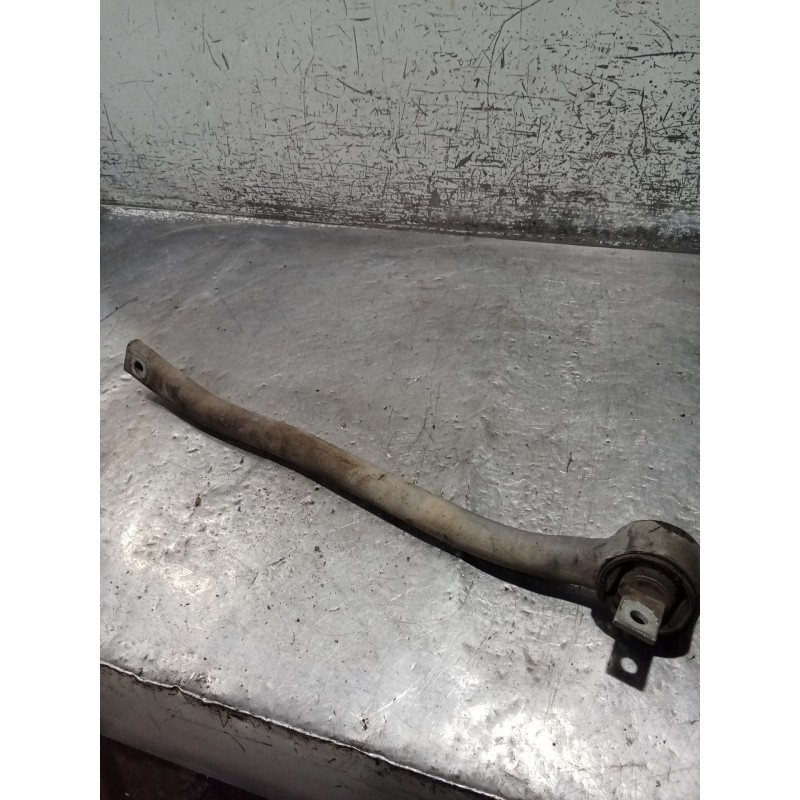 Recambio de brazo suspension inferior trasero derecho para alfa romeo 147 (937_) 1.9 jtdm 8v (937.axd1a, 937.axu1a, 937.bxu1a) r