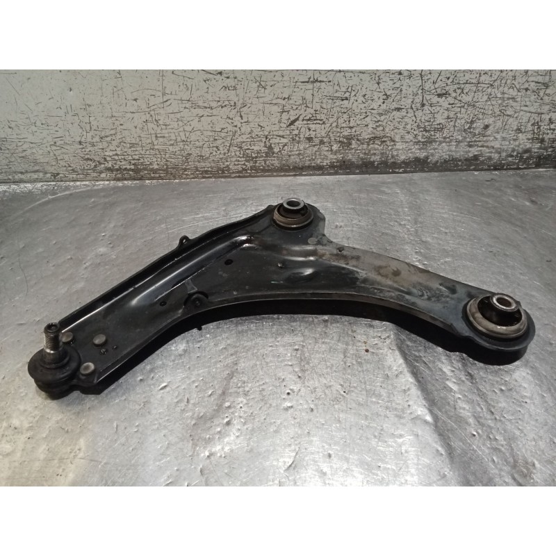 Recambio de brazo suspension inferior delantero izquierdo para renault laguna ii (bg0/1_) 1.9 dci (bg1a, bg1v) referencia OEM IA