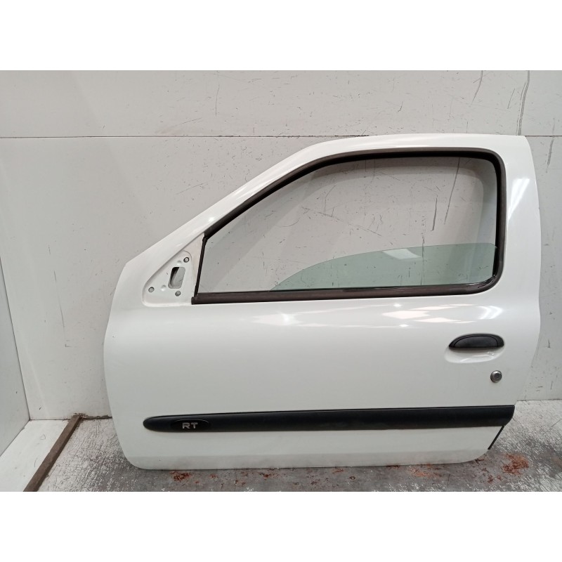 Recambio de puerta delantera izquierda para renault clio ii (bb_, cb_) 1.2 (bb0a, bb0f, bb10, bb1k, bb28, bb2d, bb2h, cb0a,... r
