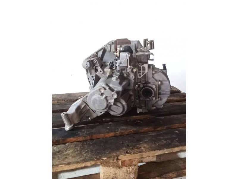Recambio de caja cambios para alfa romeo 147 (937_) 1.9 jtdm 8v (937.axd1a, 937.axu1a, 937.bxu1a) referencia OEM IAM  5V 