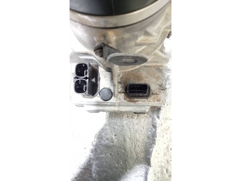 Recambio de bomba direccion para citroen c5 berlina exclusive referencia OEM IAM 9673173780  