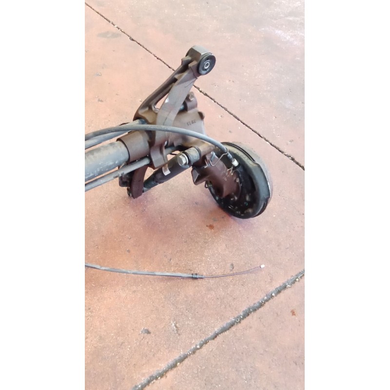 Recambio de puente trasero para peugeot partner monospace (5_, g_) 2.0 hdi referencia OEM IAM TAMBOR  