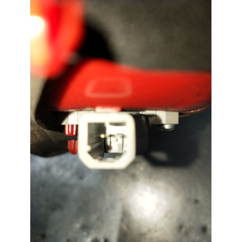 Recambio de piloto trasero derecho interior para alfa romeo 147 (937_) 1.9 jtdm 8v (937.axd1a, 937.axu1a, 937.bxu1a) referencia 