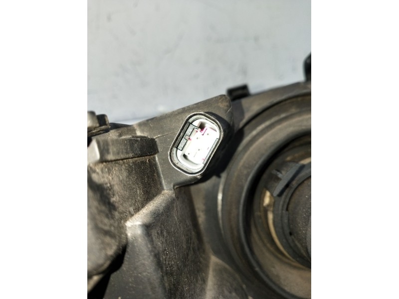 Recambio de faro izquierdo para bmw 3 (e46) 320 d referencia OEM IAM 030108920114 8361947 1998 BERLINA