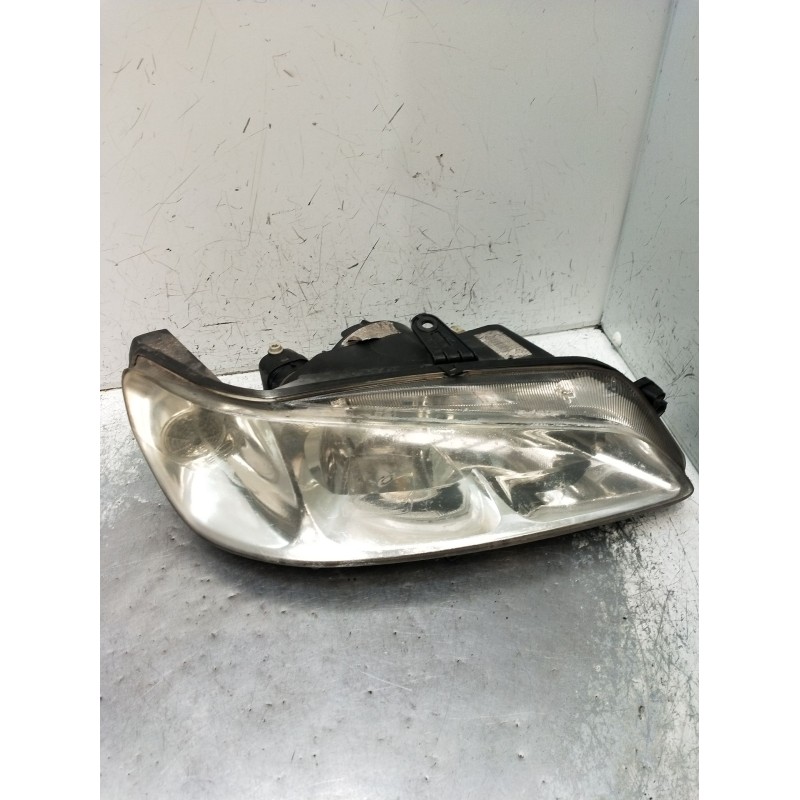 Recambio de faro derecho para peugeot 306 hatchback (7a, 7c, n3, n5) 1.9 d referencia OEM IAM   2000