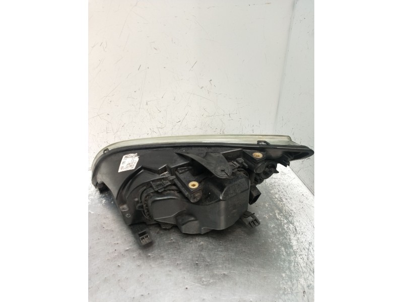 Recambio de faro derecho para ford focus ii (da_, hcp, dp) 1.8 tdci referencia OEM IAM   2005