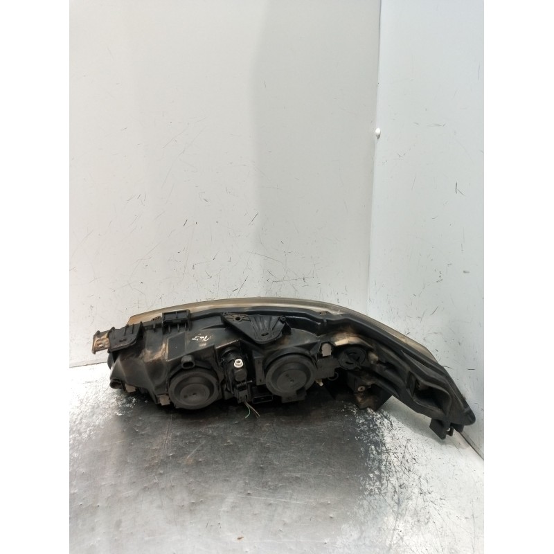 Recambio de faro derecho para renault laguna ii (bg0/1_) 1.9 dci (bg1a, bg1v) referencia OEM IAM   2005