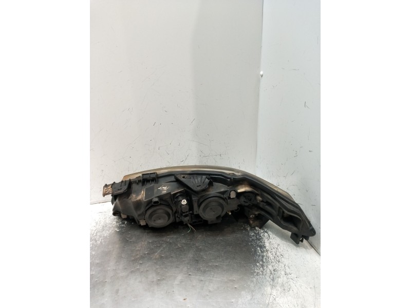 Recambio de faro derecho para renault laguna ii (bg0/1_) 1.9 dci (bg1a, bg1v) referencia OEM IAM   2005