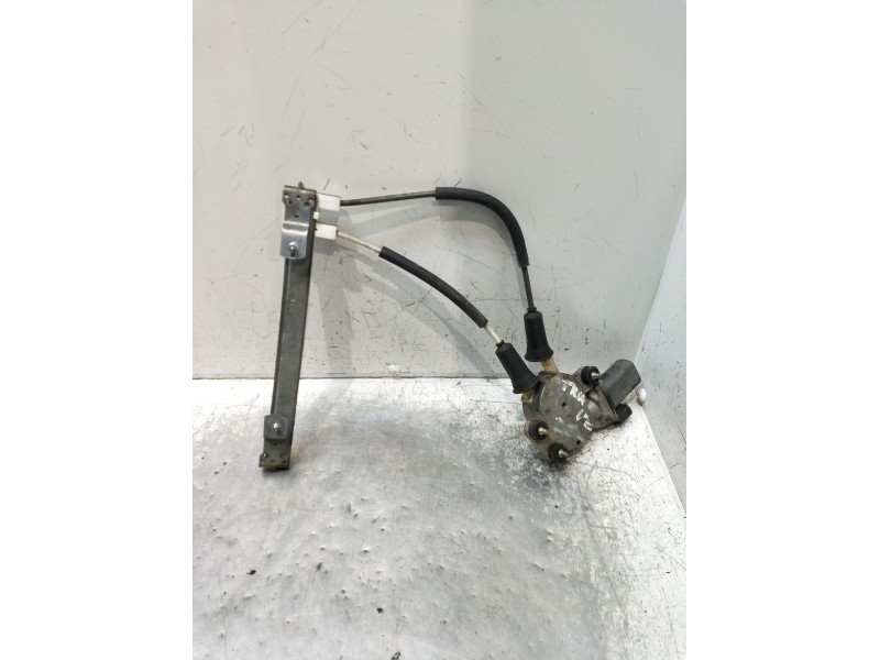 Recambio de elevalunas trasero izquierdo para alfa romeo 147 (937_) 1.9 jtdm 8v (937.axd1a, 937.axu1a, 937.bxu1a) referencia OEM