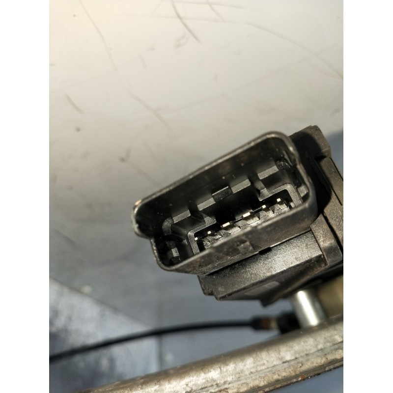 Recambio de elevalunas delantero izquierdo para renault laguna ii (bg0/1_) 1.9 dci (bg1a, bg1v) referencia OEM IAM  5P 2005