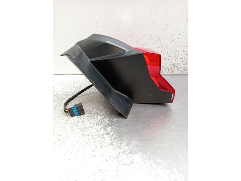 Recambio de piloto trasero derecho para citroën c5 aircross (ac_, aj_, ar_, a4_) 1.5 bluehdi 130 (acyhzj, acyhzr) referencia OEM