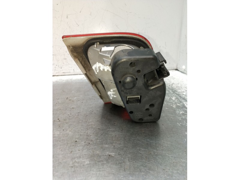 Recambio de piloto trasero derecho interior para bmw 3 (e46) 320 d referencia OEM IAM   1998