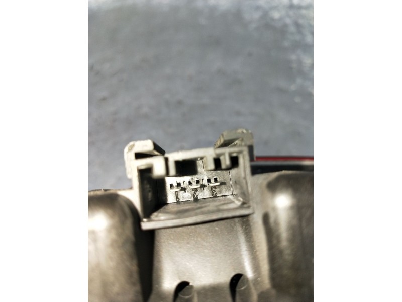 Recambio de piloto trasero derecho interior para bmw 3 (e46) 320 d referencia OEM IAM   1998