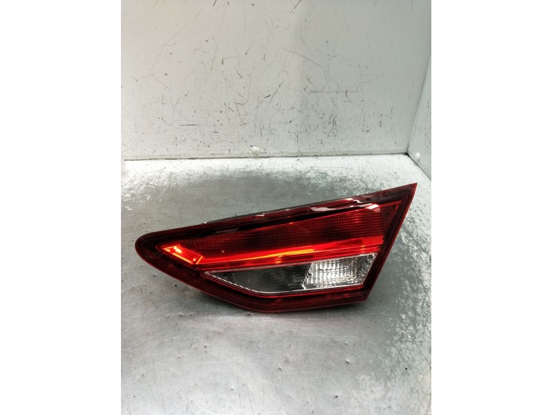 Recambio de piloto trasero derecho interior para seat leon st (5f8) 1.2 tsi referencia OEM IAM 5F0945094J 90042873 2012