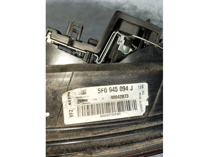 Recambio de piloto trasero derecho interior para seat leon st (5f8) 1.2 tsi referencia OEM IAM 5F0945094J 90042873 2012