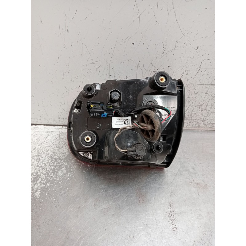 Recambio de piloto trasero izquierdo interior para citroën c5 aircross (ac_, aj_, ar_, a4_) 1.5 bluehdi 130 (acyhzj, acyhzr) ref