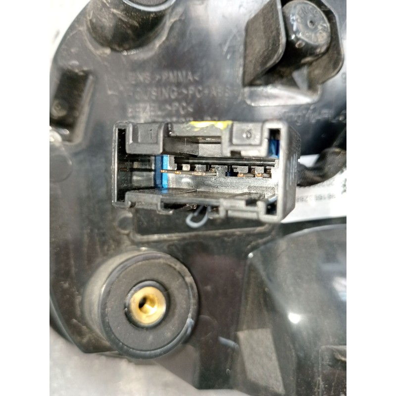 Recambio de piloto trasero izquierdo interior para citroën c5 aircross (ac_, aj_, ar_, a4_) 1.5 bluehdi 130 (acyhzj, acyhzr) ref