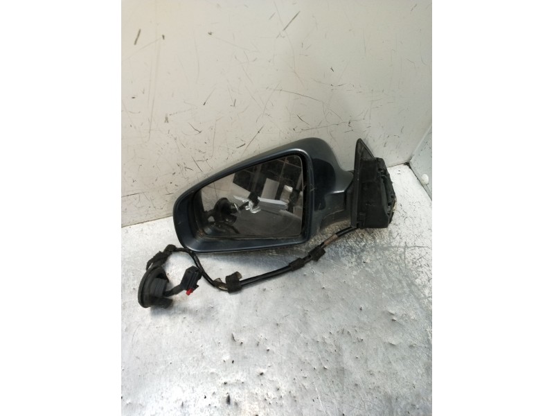 Recambio de retrovisor izquierdo para audi a3 (8p1) 1.9 tdi referencia OEM IAM  ELÉCTRICO 2004