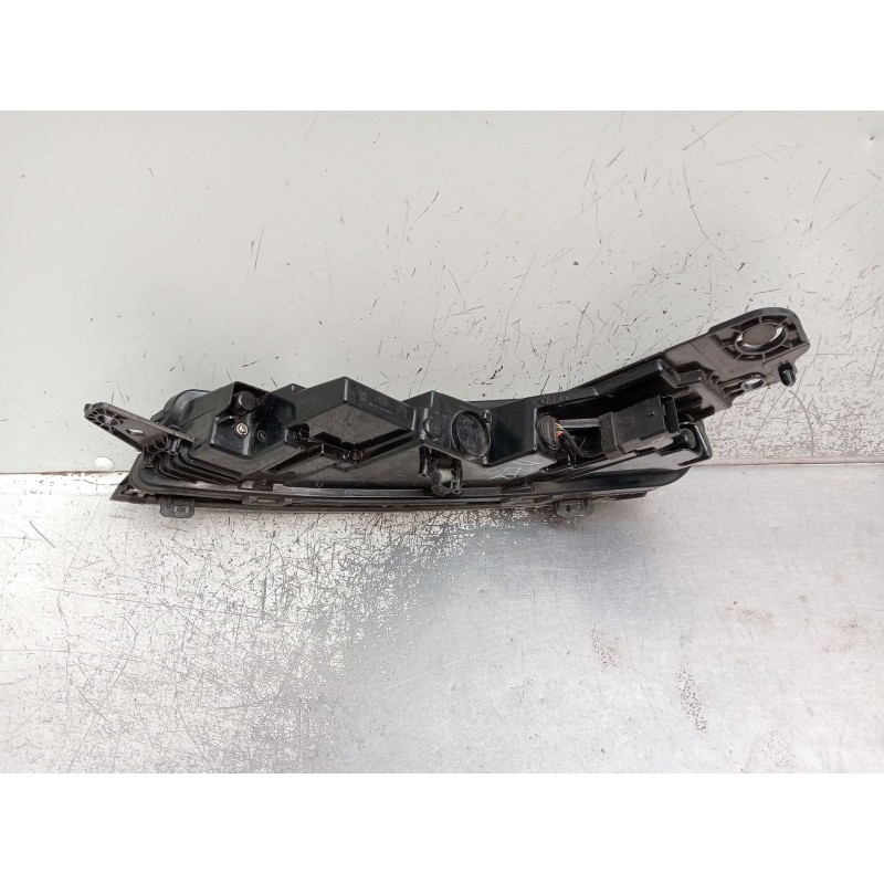 Recambio de piloto delantero derecho para citroën c5 aircross (ac_, aj_, ar_, a4_) 1.5 bluehdi 130 (acyhzj, acyhzr) referencia O