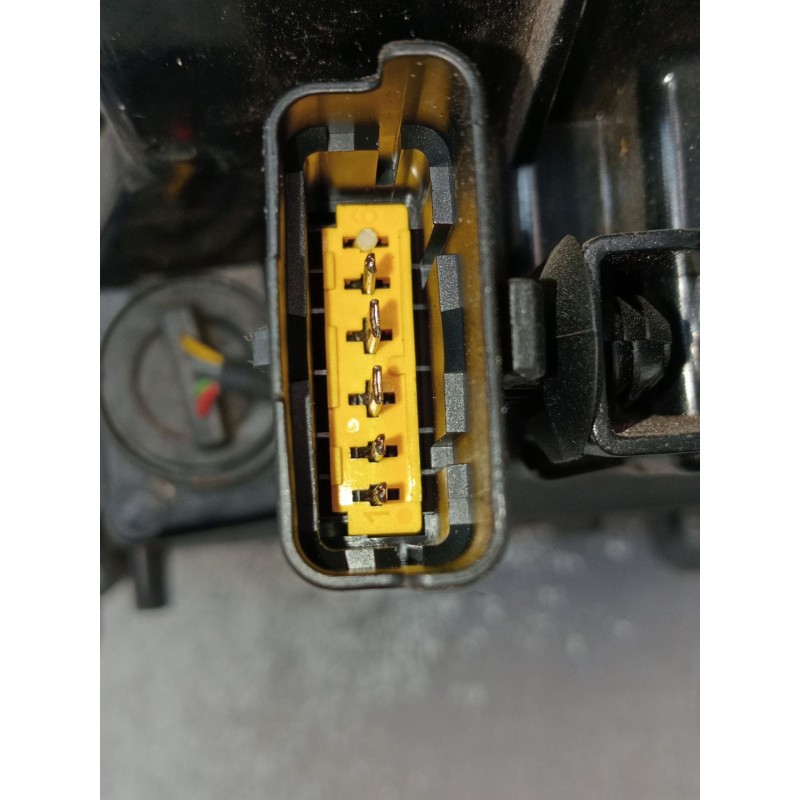 Recambio de piloto delantero derecho para citroën c5 aircross (ac_, aj_, ar_, a4_) 1.5 bluehdi 130 (acyhzj, acyhzr) referencia O