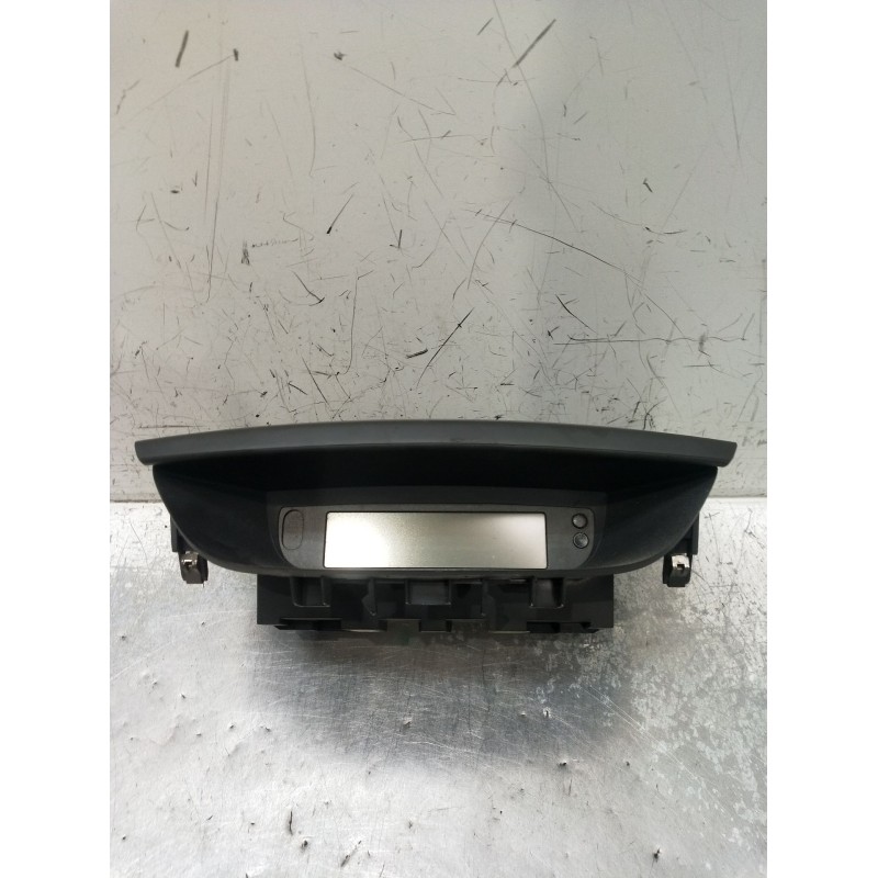 Recambio de pantalla multifuncion para renault laguna ii (bg0/1_) 1.9 dci (bg1a, bg1v) referencia OEM IAM 8200290543C  2005