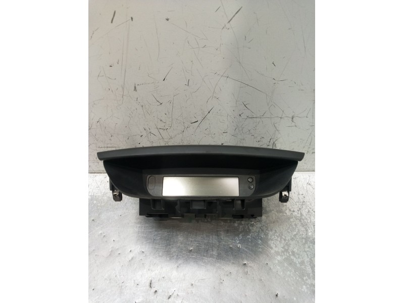 Recambio de pantalla multifuncion para renault laguna ii (bg0/1_) 1.9 dci (bg1a, bg1v) referencia OEM IAM 8200290543C  2005