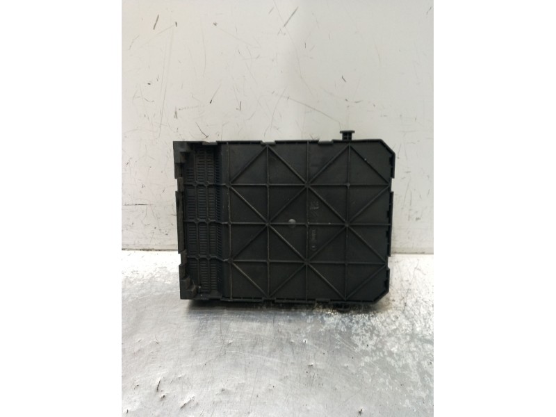 Recambio de caja reles / fusibles para citroën c4 i (lc_) 1.6 hdi referencia OEM IAM 9659285580 BSI2004P0800 2004