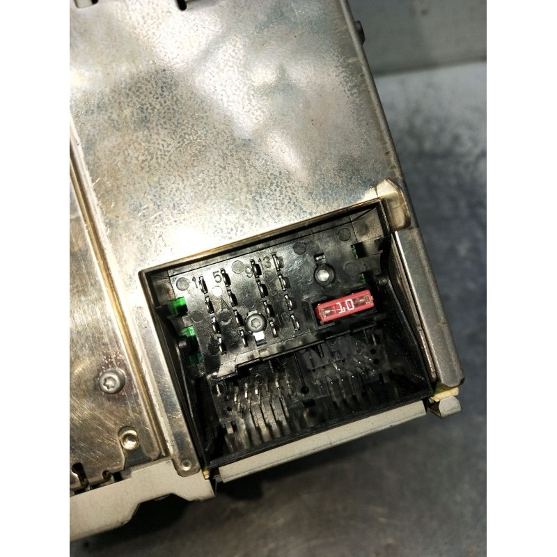 Recambio de sistema audio / radio cd para audi a3 (8p1) 1.9 tdi referencia OEM IAM 8P0035186G 7647253380 2004
