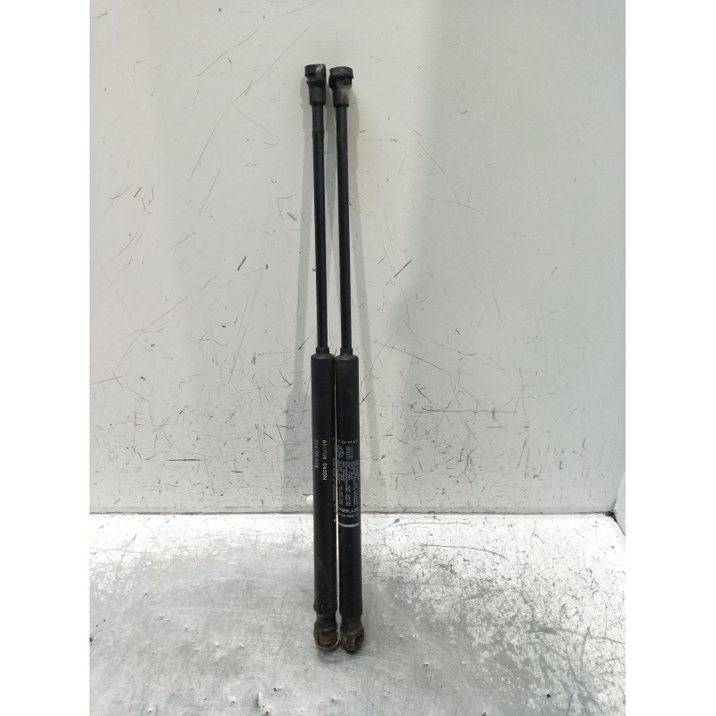 Recambio de amortiguadores capo para alfa romeo 147 (937_) 1.9 jtdm 8v (937.axd1a, 937.axu1a, 937.bxu1a) referencia OEM IAM 5050