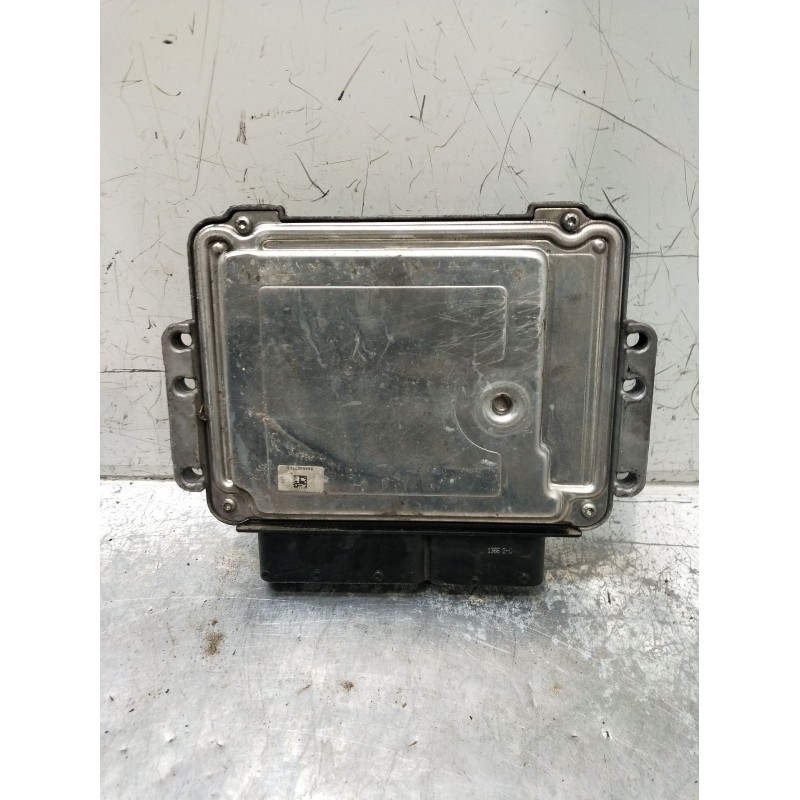 Recambio de centralita motor uce para alfa romeo 147 (937_) 1.9 jtdm 8v (937.axd1a, 937.axu1a, 937.bxu1a) referencia OEM IAM 028