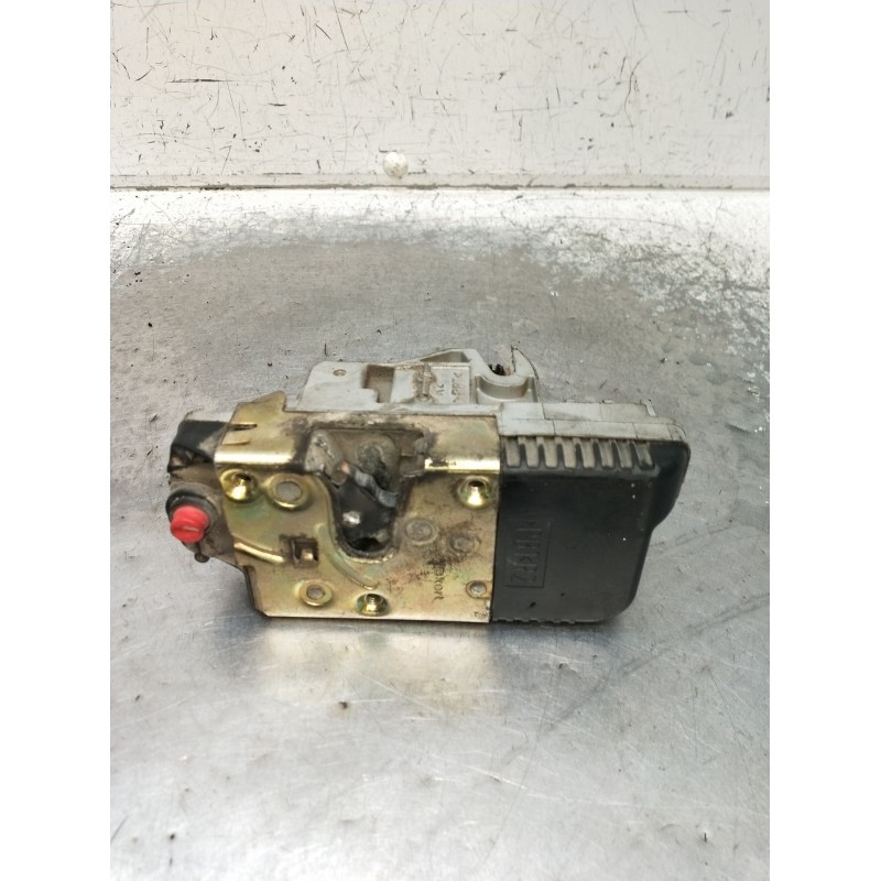 Recambio de motor cierre centralizado trasero derecho para peugeot 306 hatchback (7a, 7c, n3, n5) 1.9 d referencia OEM IAM  5P 2