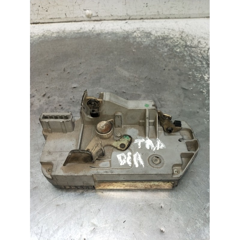 Recambio de motor cierre centralizado trasero derecho para peugeot 306 hatchback (7a, 7c, n3, n5) 1.9 d referencia OEM IAM  5P 2