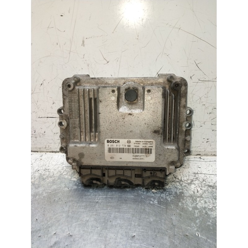 Recambio de centralita motor uce para renault laguna ii (bg0/1_) 1.9 dci (bg1a, bg1v) referencia OEM IAM 0281012770 8200527713 1