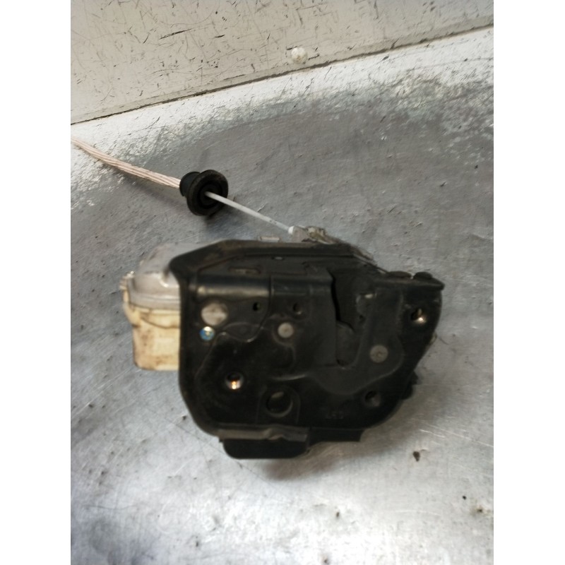 Recambio de motor cierre centralizado delantero izquierdo para audi a3 (8p1) 1.9 tdi referencia OEM IAM  3P 2004
